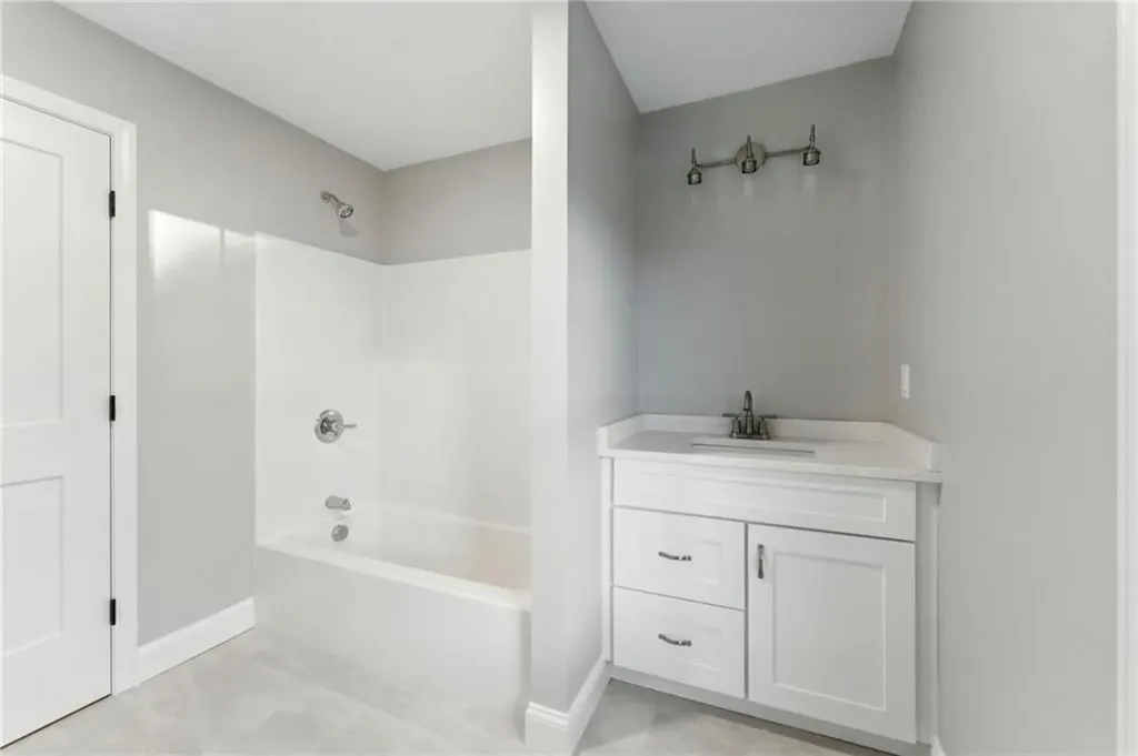 6 Pico Circle Johnston RI 02919