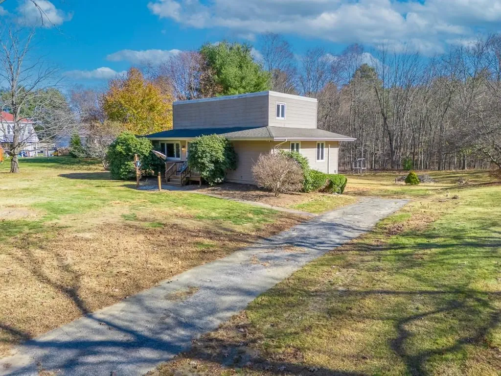 636 Franklin Road Coventry RI 02816