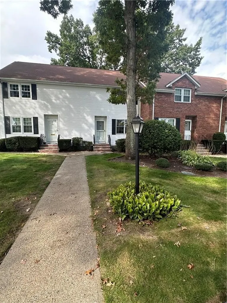 108 Forestwood Drive North Providence RI 02904