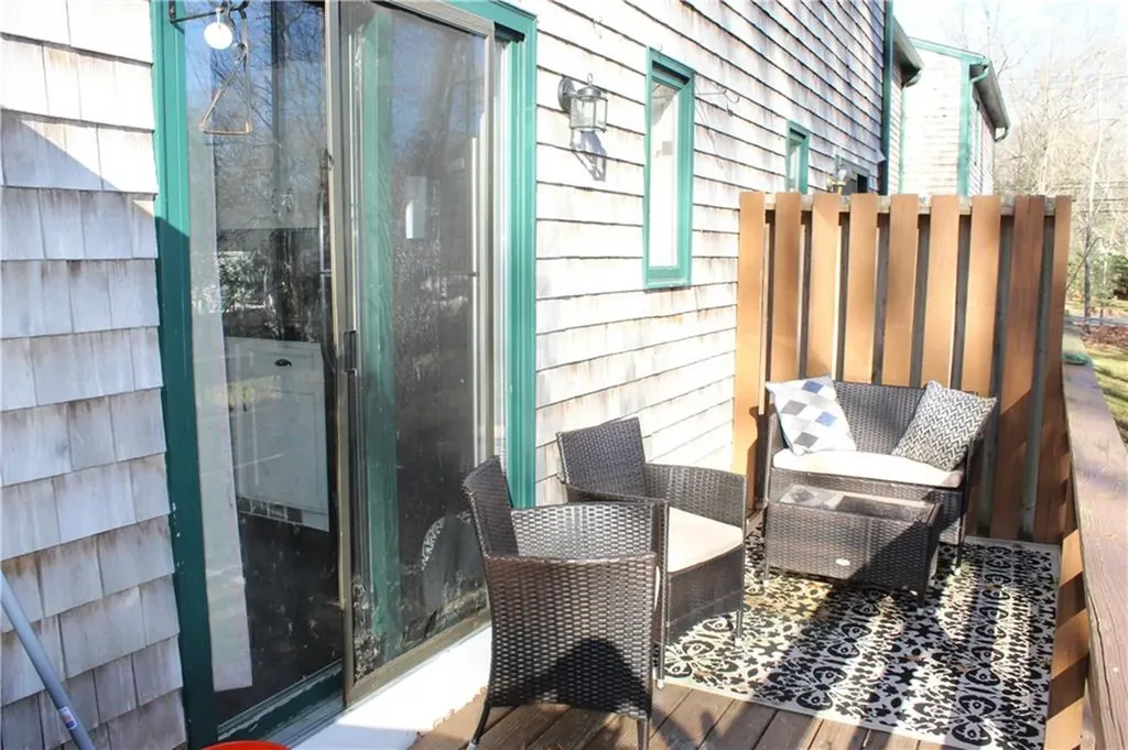 206 Arthurs Way Burrillville RI 02859