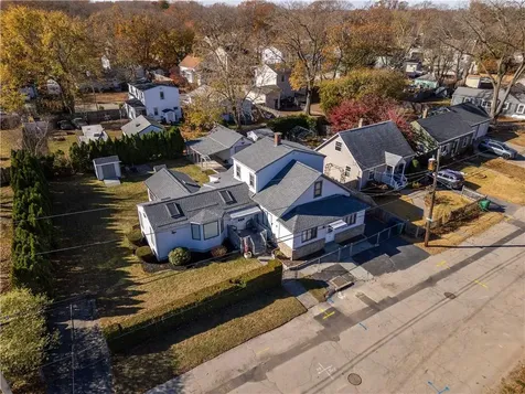 119 Holmes Road Warwick RI 02888