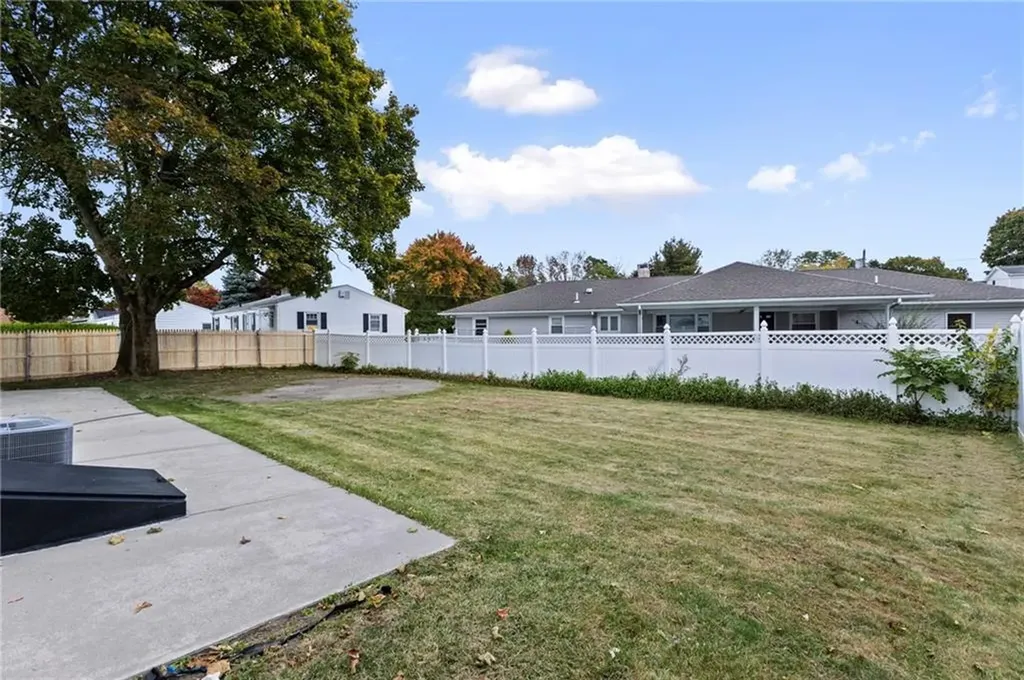 210 Macklin Street Cranston RI 02920