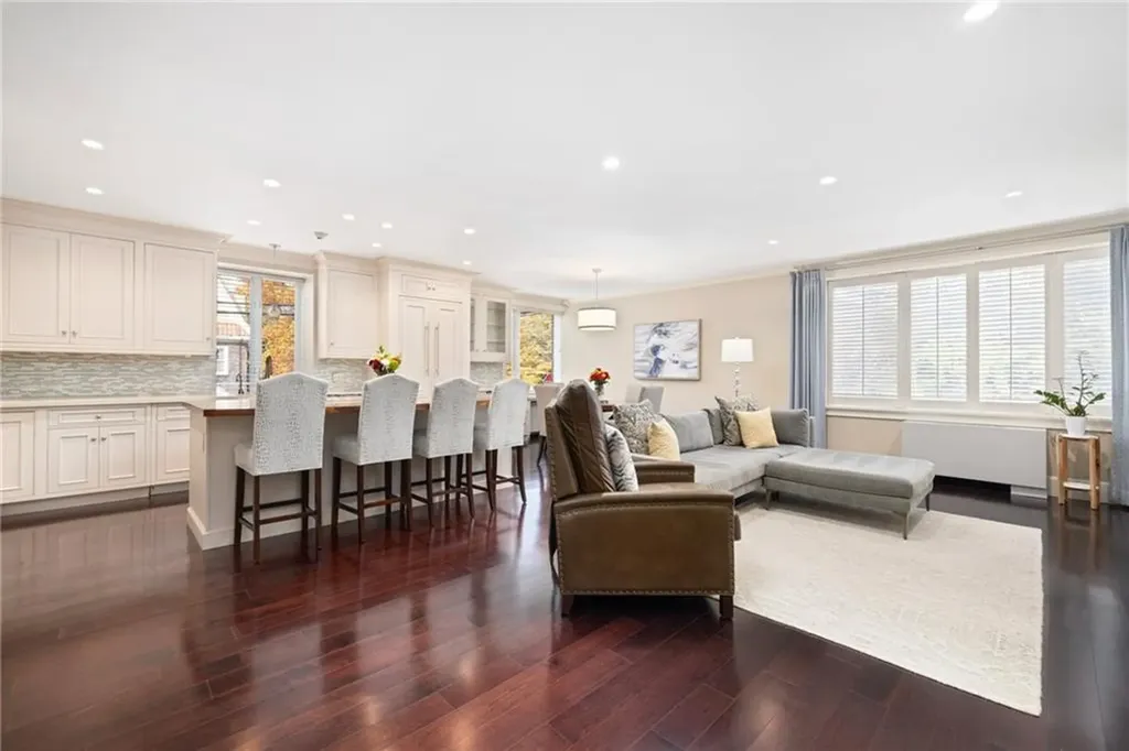 30 Blackstone Boulevard Providence RI 02906