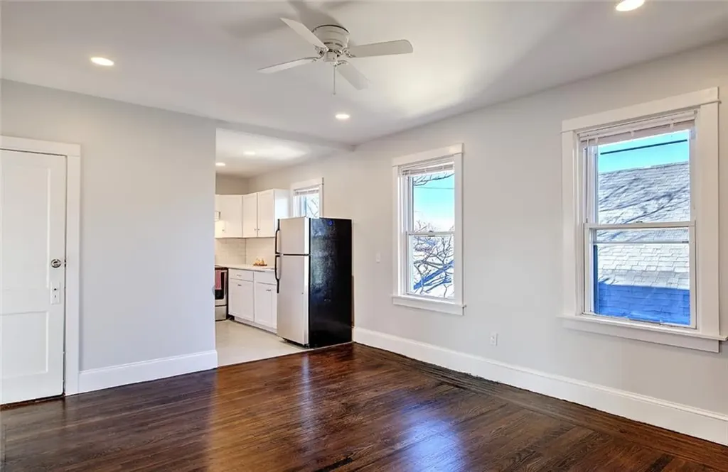 206 Messer Street Providence RI 02909