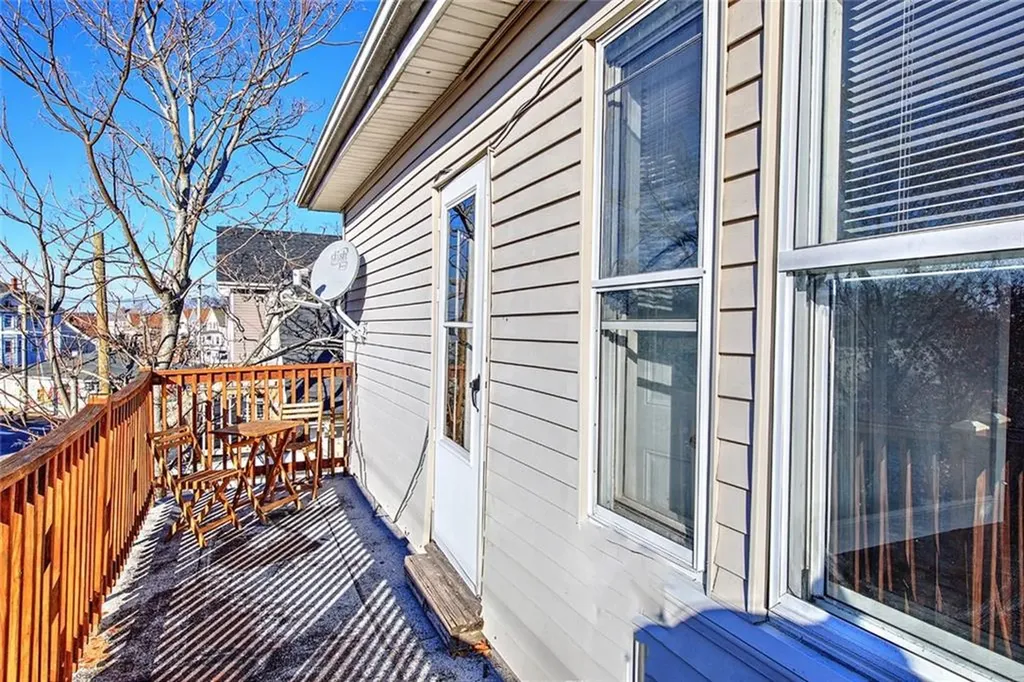 206 Messer Street Providence RI 02909