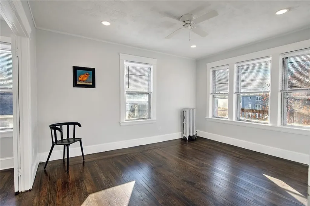 206 Messer Street Providence RI 02909