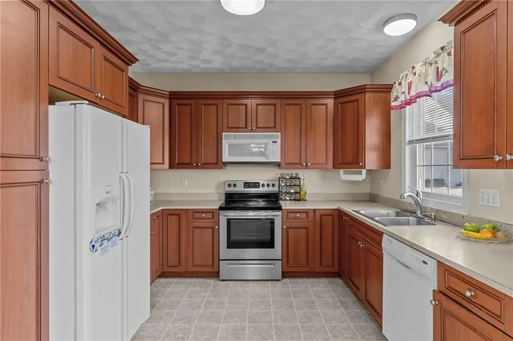 57 Sycamore Street Woonsocket RI 02895