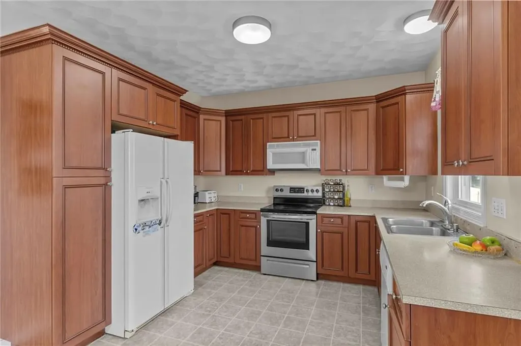 57 Sycamore Street Woonsocket RI 02895