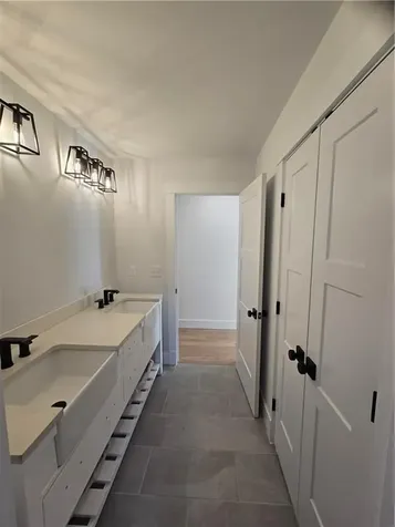 1452 Old Louisquisett Pike Lincoln RI 02865