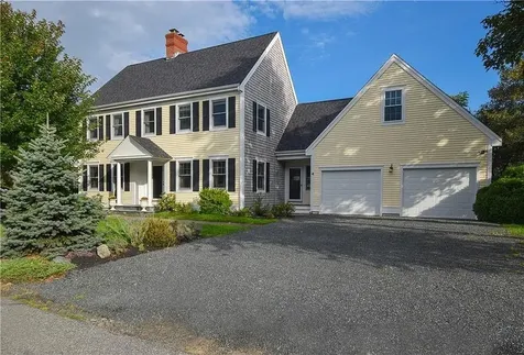 4 Key Court Newport RI 02840