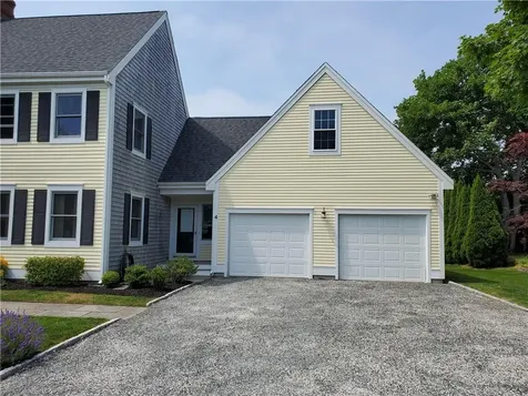 4 Key Court Newport RI 02840