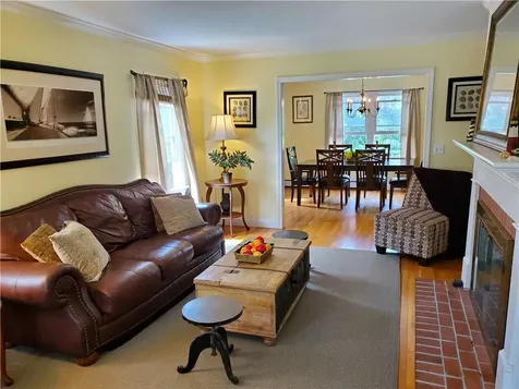 4 Key Court Newport RI 02840