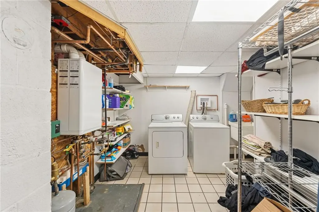 259 Lexington Avenue North Providence RI 02904