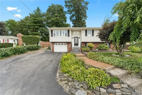 259 Lexington Avenue North Providence RI 02904