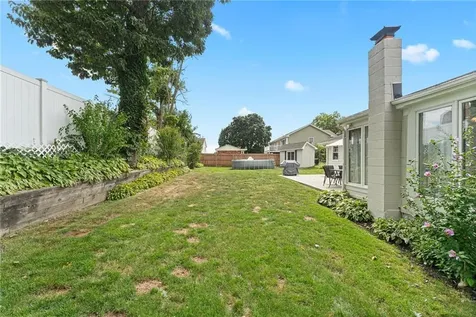 259 Lexington Avenue North Providence RI 02904