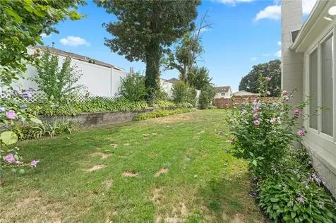 259 Lexington Avenue North Providence RI 02904