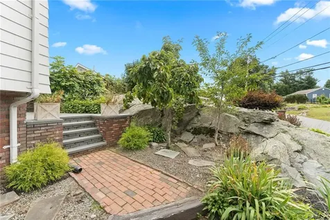 259 Lexington Avenue North Providence RI 02904