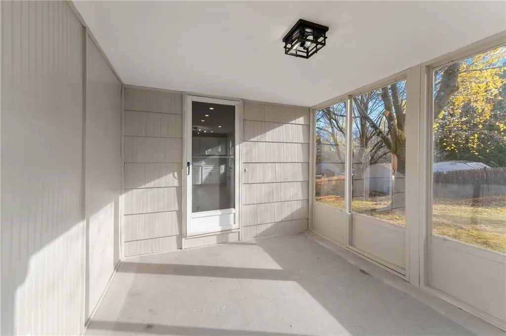 45 Greenbriar Road West Warwick RI 02893