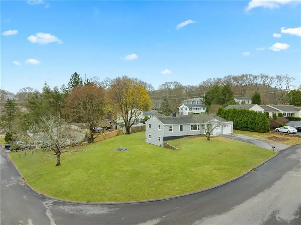 45 Greenbriar Road West Warwick RI 02893