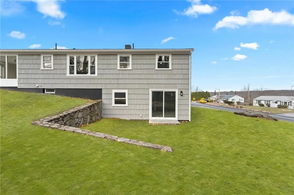 45 Greenbriar Road West Warwick RI 02893