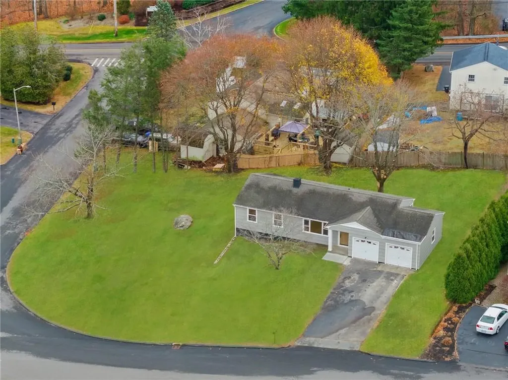 45 Greenbriar Road West Warwick RI 02893