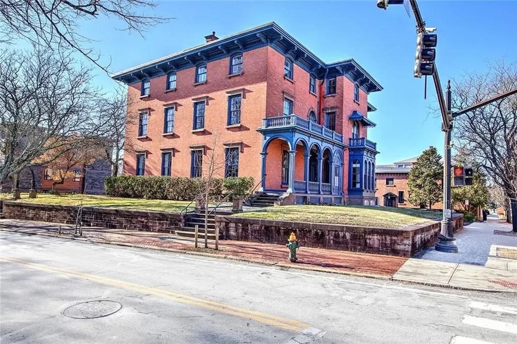 200 Hope Street Providence RI 02906