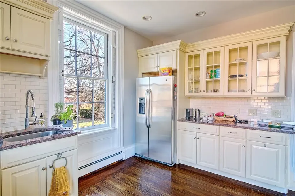 200 Hope Street Providence RI 02906