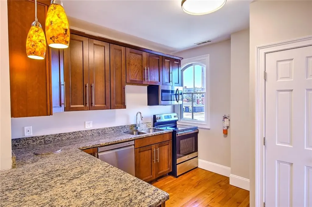 200 Hope Street Providence RI 02906