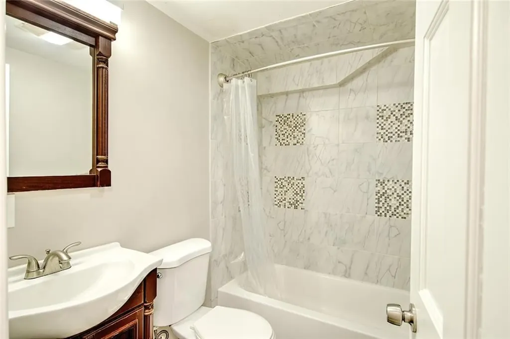 200 Hope Street Providence RI 02906