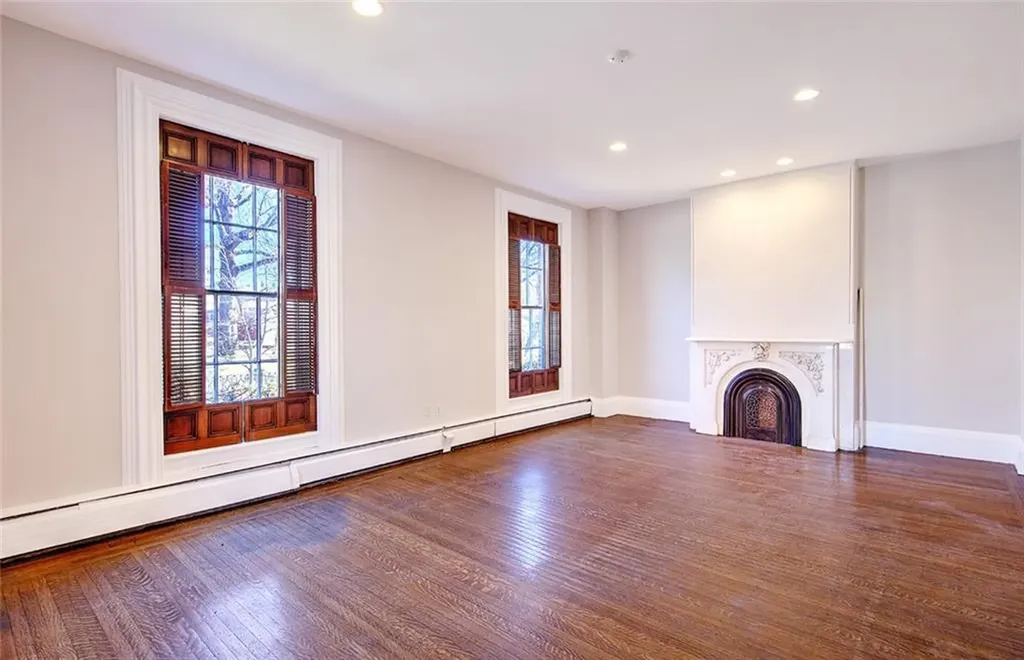 200 Hope Street Providence RI 02906