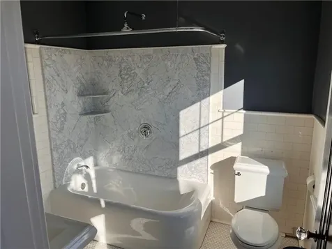 1009 Smithfield Avenue Lincoln RI 02865