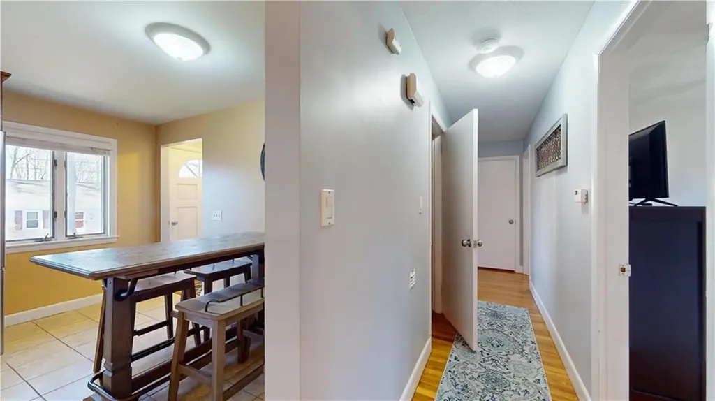 77 Iroquois Road Cumberland RI 02864