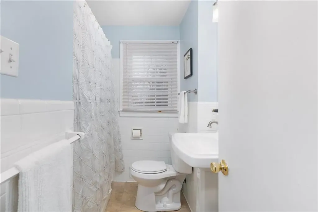 14 Kearsarge Drive Cranston RI 02920