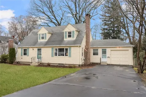 14 Kearsarge Drive Cranston RI 02920