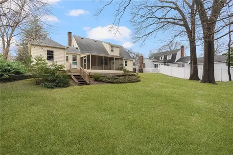 14 Kearsarge Drive Cranston RI 02920