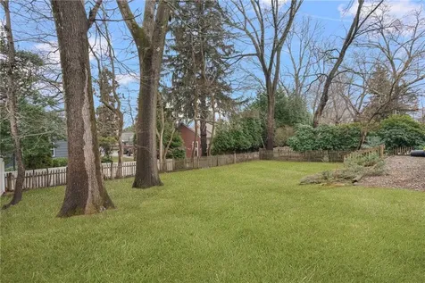 14 Kearsarge Drive Cranston RI 02920