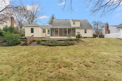 14 Kearsarge Drive Cranston RI 02920