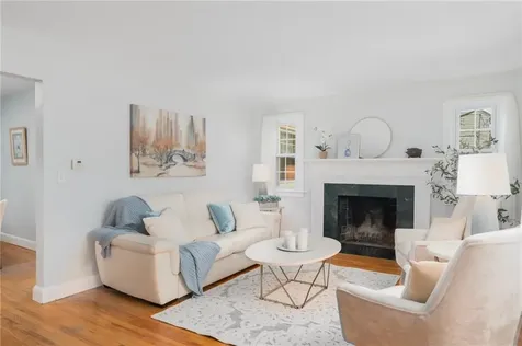 14 Kearsarge Drive Cranston RI 02920