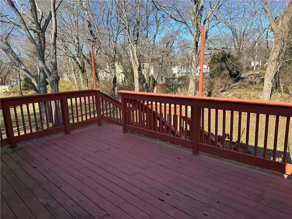 39 Old Pine Road Narragansett RI 02882