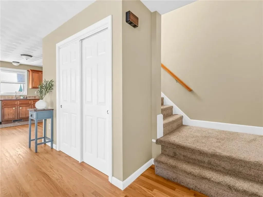 170 Long Street Warwick RI 02886