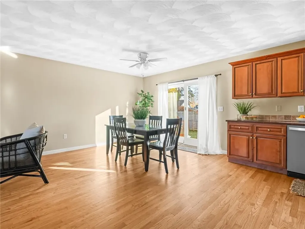 170 Long Street Warwick RI 02886