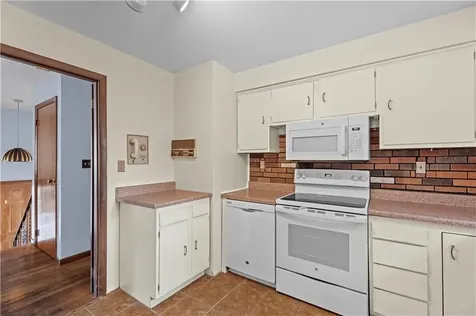 17 Ernest Road Glocester RI 02857