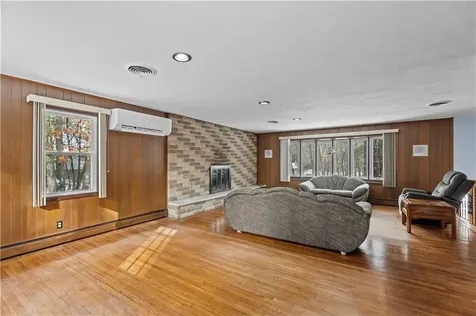 17 Ernest Road Glocester RI 02857