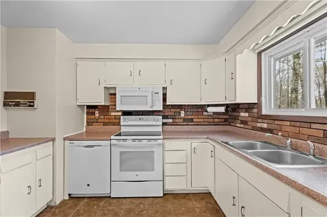 17 Ernest Road Glocester RI 02857