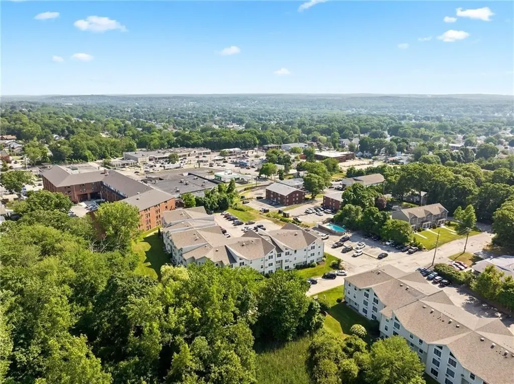 201 Woodlawn Avenue North Providence RI 02904