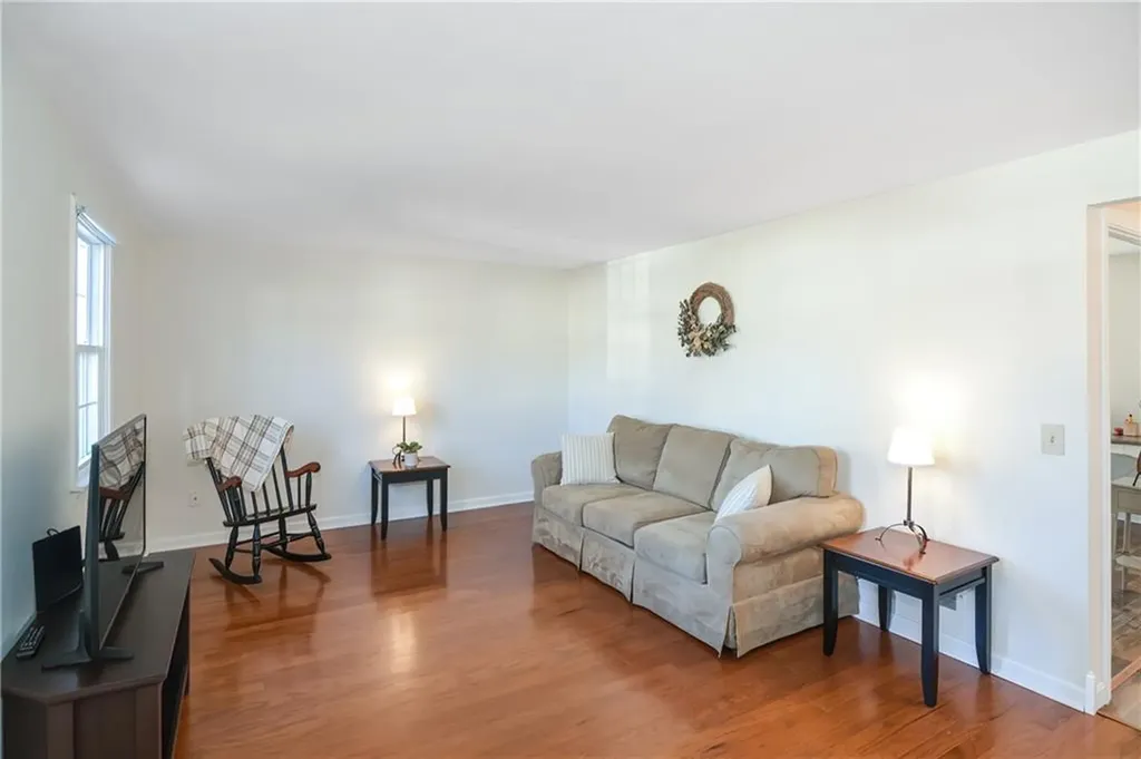 29 Rosemont Avenue Cumberland RI 02864