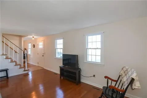 29 Rosemont Avenue Cumberland RI 02864