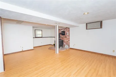 64 Ebony Court North Kingstown RI 02852