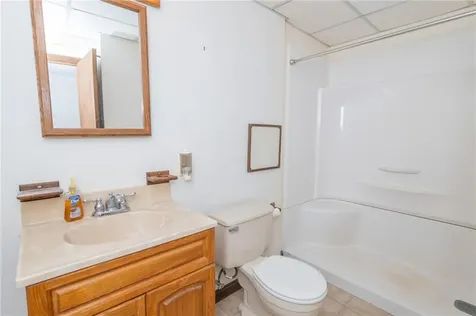 64 Ebony Court North Kingstown RI 02852