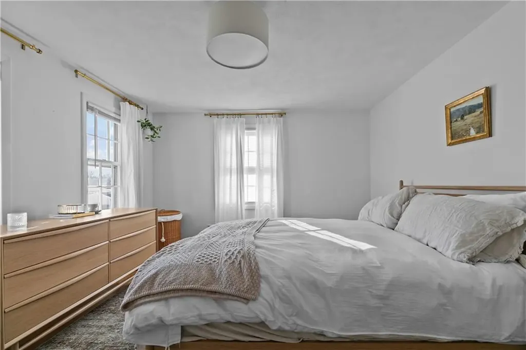 15 Welch Road Warwick RI 02889